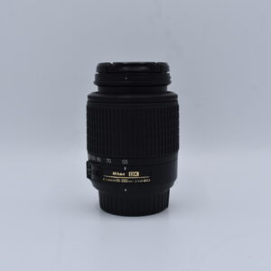 Objectif Nikon 55-200