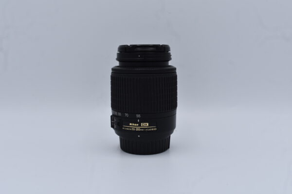 Objectif Nikon 55-200